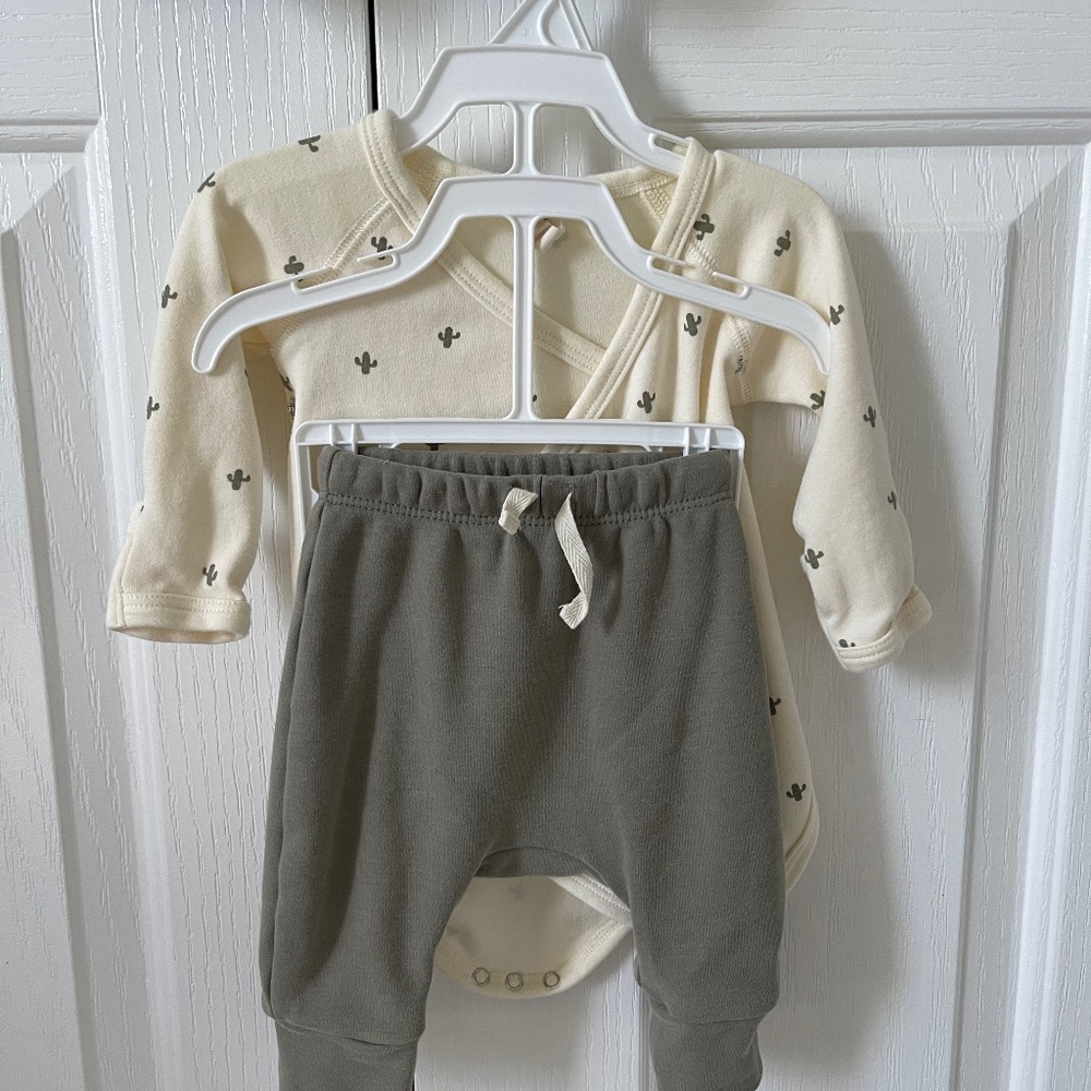 Quincy Mae Baby Outfit